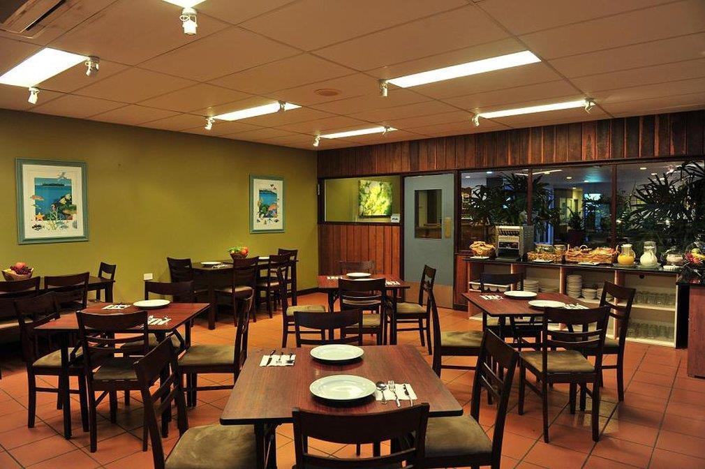 Coral Tree Inn Cairns Restaurant photo